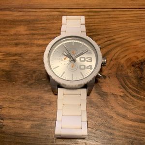 Diesel DZ4253 White Rubber Men’s Watch